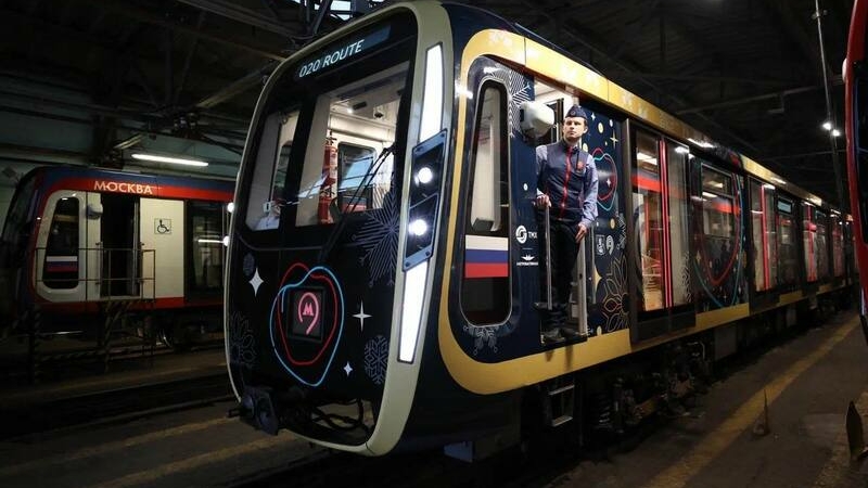 В Москве в Рождественскую ночь можно будет доехать до дома на метро после службы