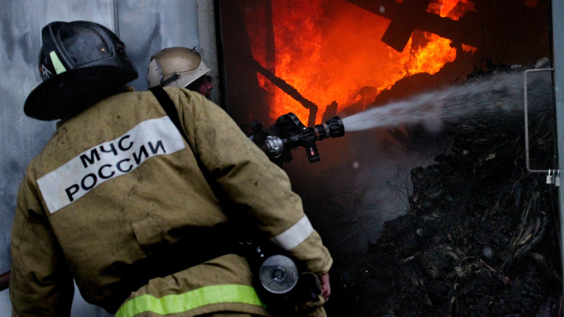 При тушении возгорания в Подмосковье скончался командир отделения пожарной части
