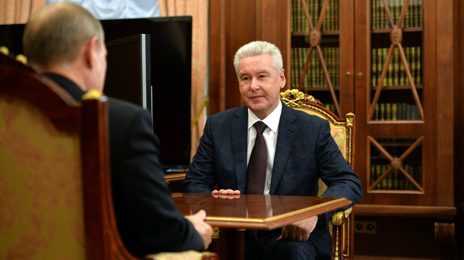 Сергей Собянин официально зарегистрирован как кандидат на пост мэра Москвы на осенних выборах