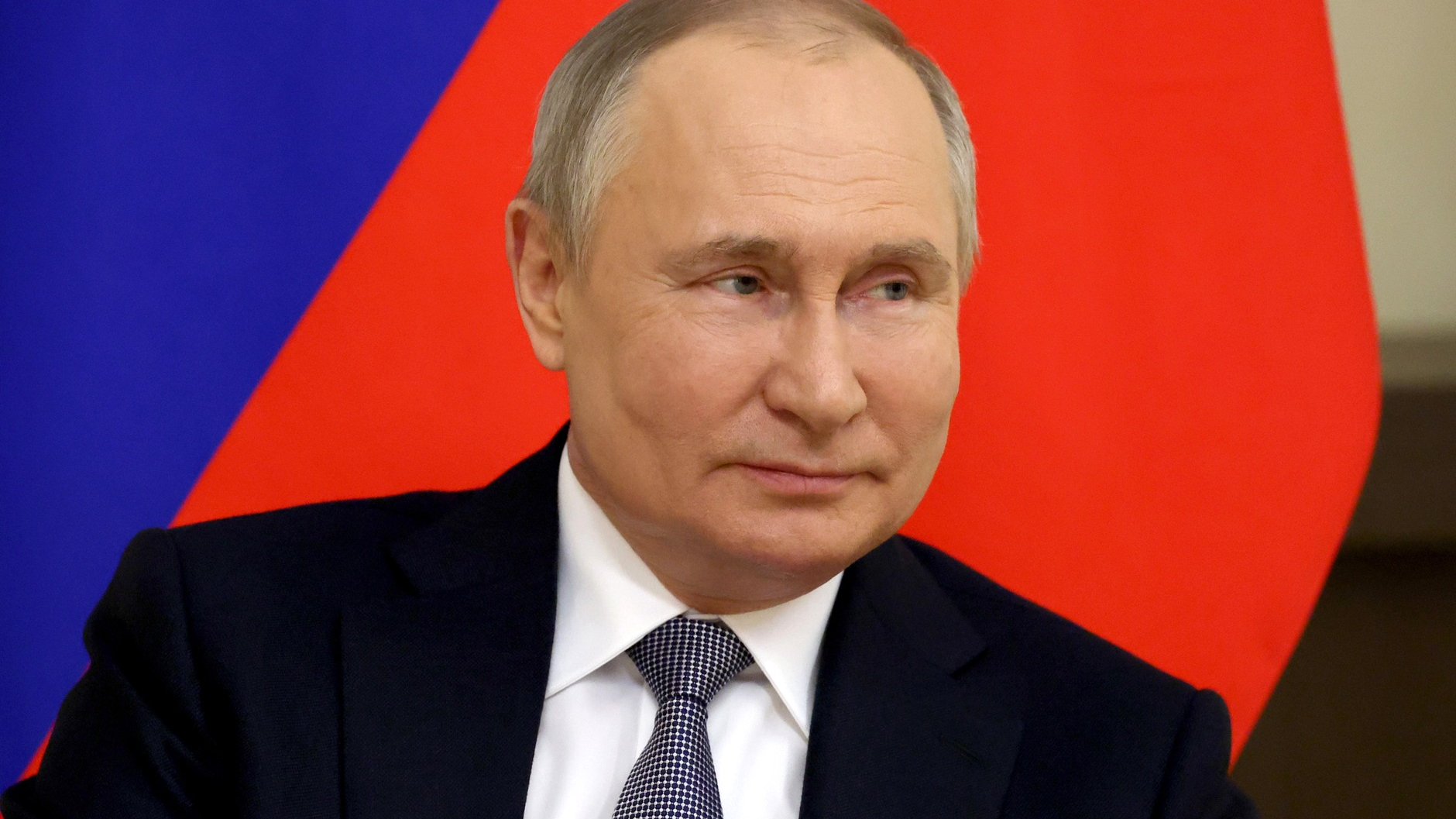 Путин прямо из кремлёвского кабинета присоединился к выборам мэра Москвы