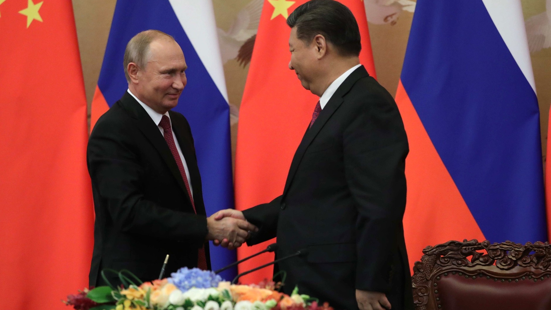 Си Цзиньпин указал на важность «тесных взаимоотношений» между Россией и Китаем