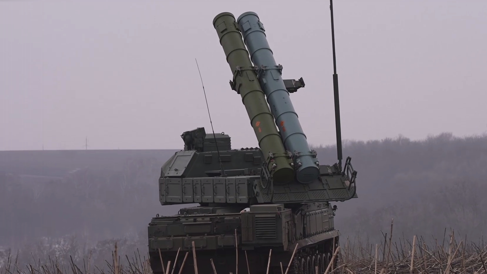 Губернатор Голубев: Система ПВО оперативно уничтожила украинскую ракету в районе между Каменском и Донецком