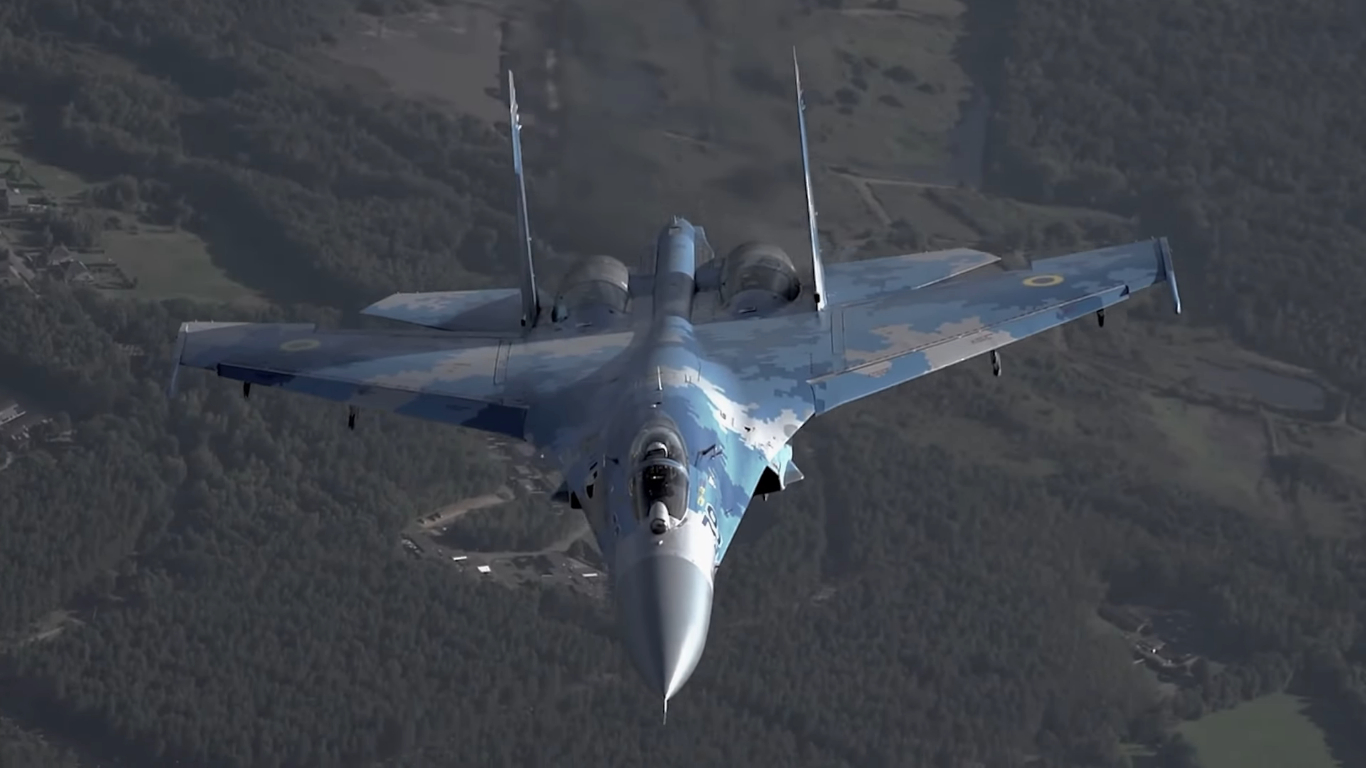 ВС России сбили украинский Су-27 под Изюмом