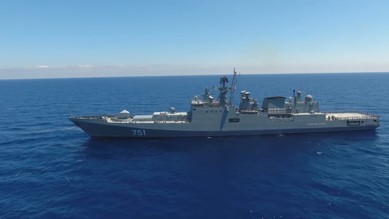 Китайские аналитики обеспокоены внезапным визитом флота РФ на Филиппины