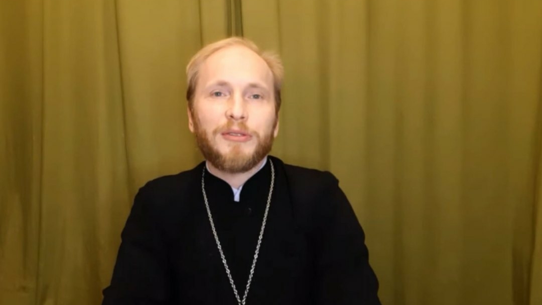 Священник, лишенный сана РПЦ, переметнулся в Константинопольскую церковь