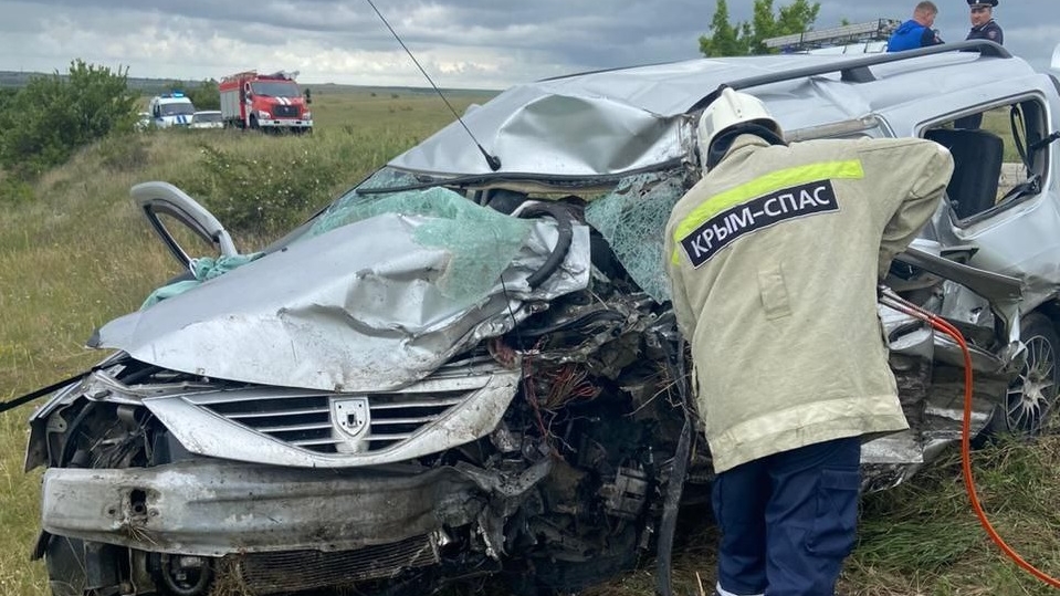 ДТП в Крыму унесло жизни пяти человек, еще несколько пострадало