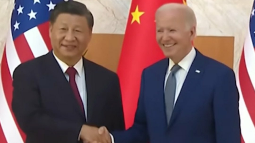 «Их форма правления отлична от нашей»: Байден о том, почему Си Цзиньпин диктатор