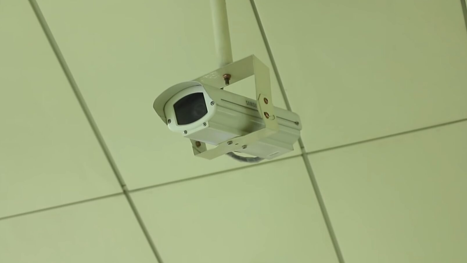 В Госдуме внесли предложение предоставить МВД и ФСБ доступ к частным камерам в Москве