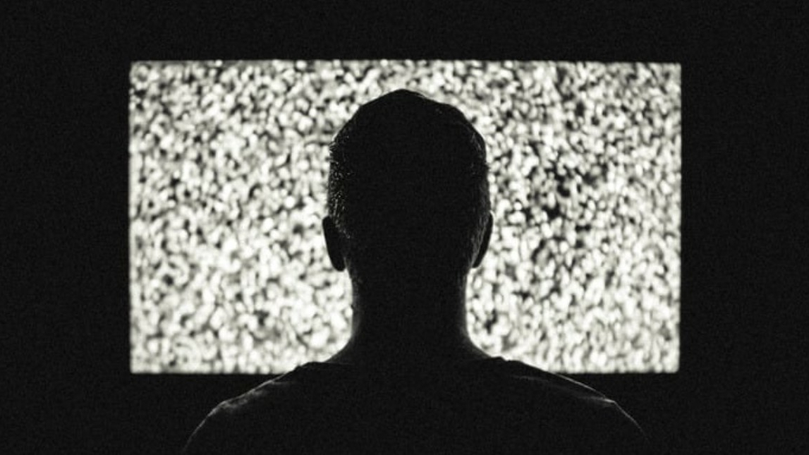 Россияне на 41-й день масштабных помех на ТВ потребовали от «Космической связи» прервать молчание и вернуть им «зомбоящики»