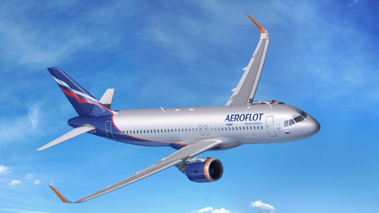 «Аэрофлот» начал летать из Петербурга в три из четырёх аэропортов Москвы