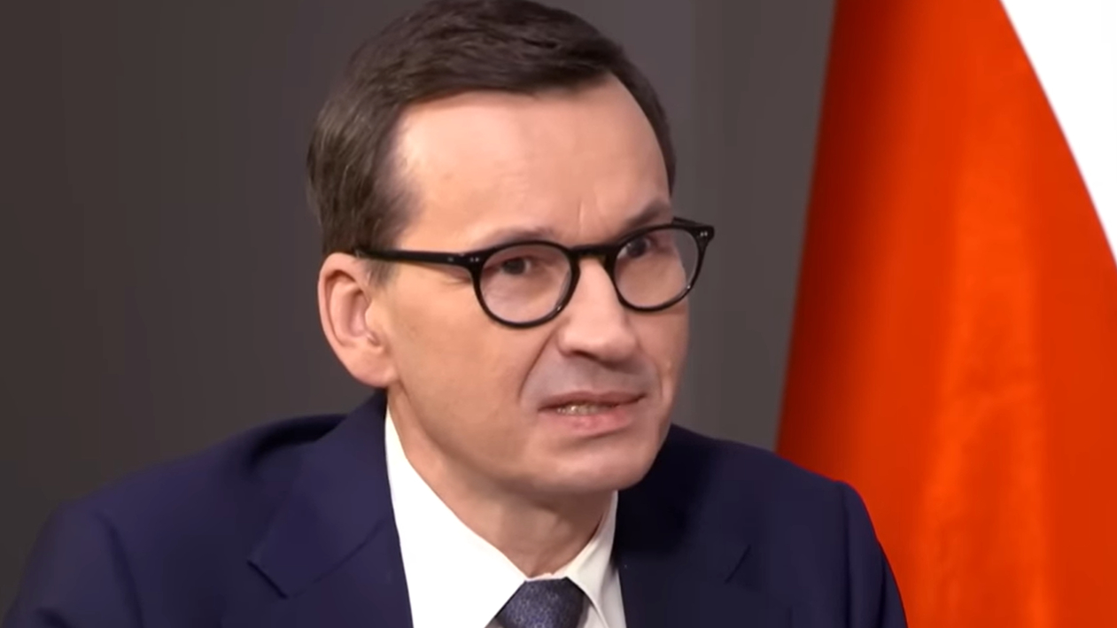Польская партия «Левые» обвинила премьера в экономической измене из-за денег ЕС