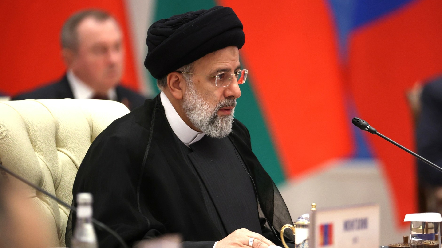 Президент Ирана заявил, что Израиль перешел все возможные «красные линии»