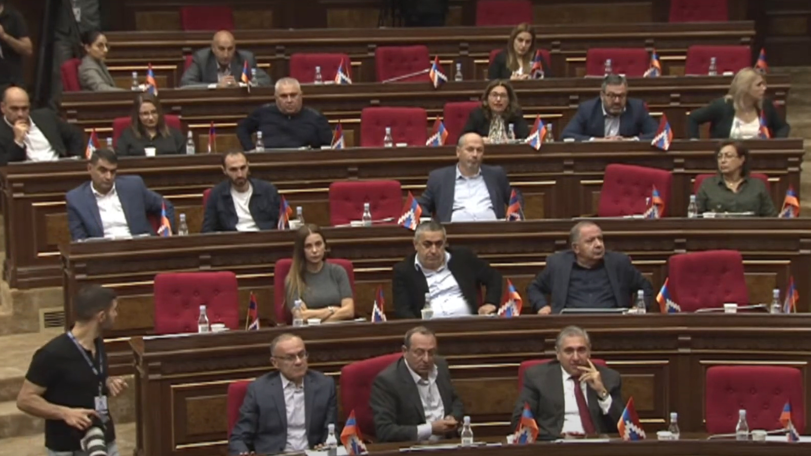 Спикер парламента Армении Симонян объявил о ратификации Римского статута МУС