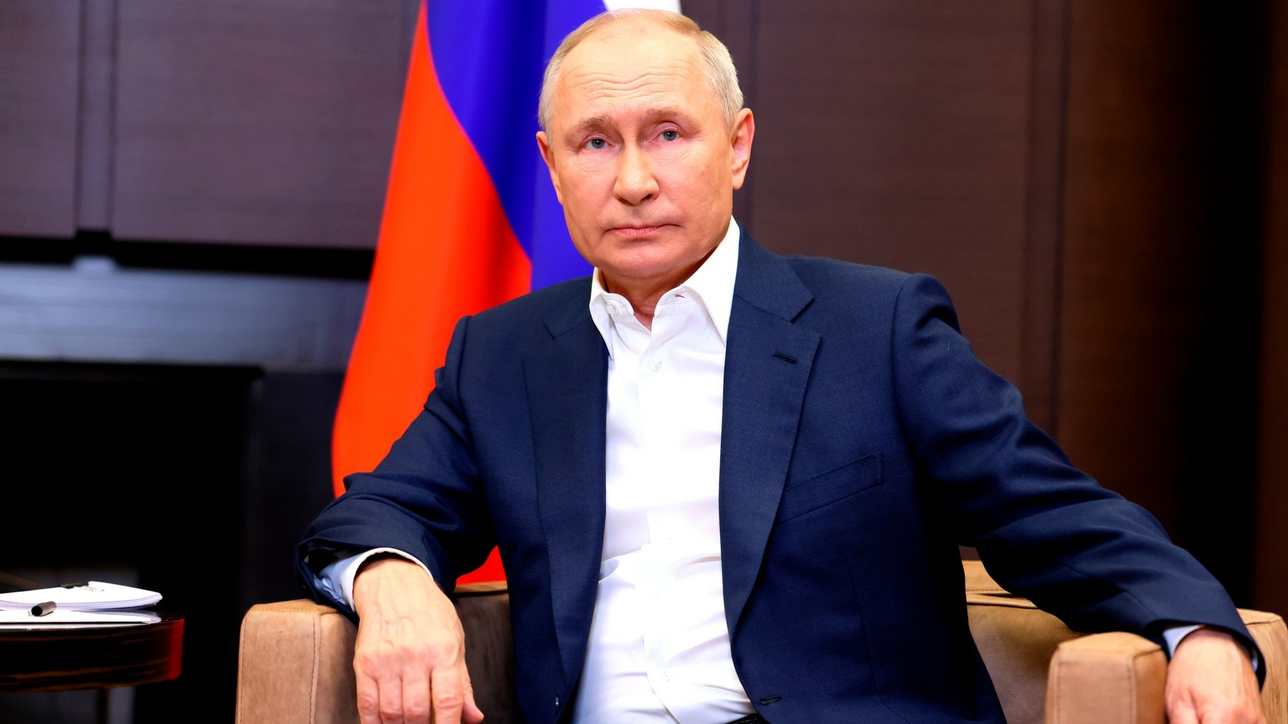 Путин потребовал оплачивать труд учителей по справедливым правилам