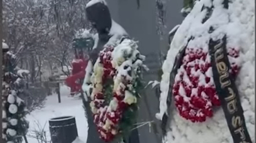 Посольство России требует наказания за осквернение исторического памятника в Ереване