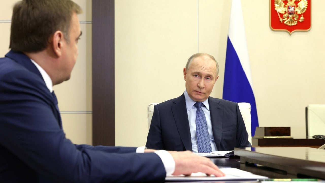 Путин обсудил с губернатором Тульской области поддержку участников СВО