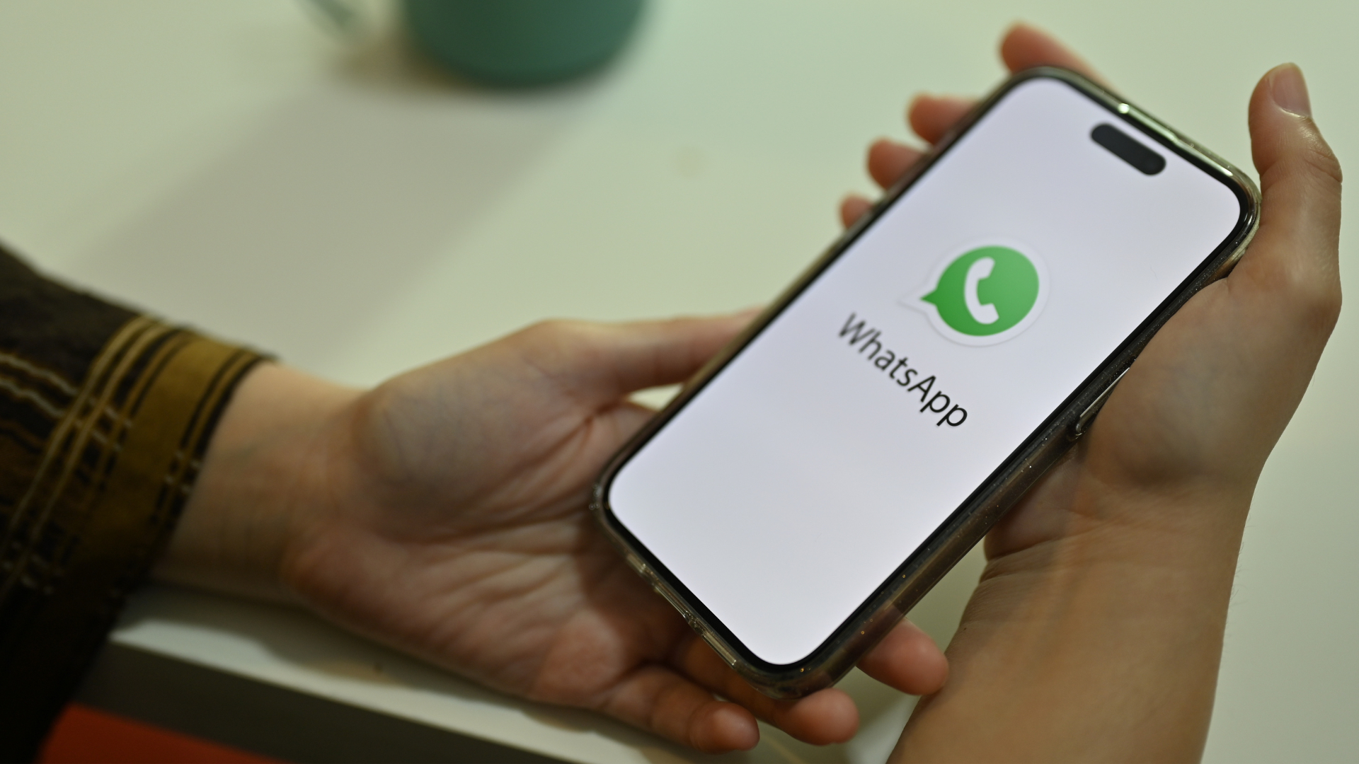 WhatsApp* отключит поддержку сотням тысяч россиян