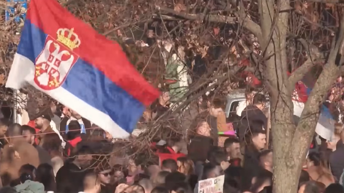 Запад использует протесты в Сербии, чтобы спровоцировать конфликт с Россией