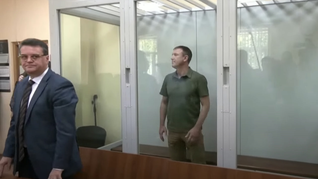 Генерал Попов возвращается на СВО: суд отпустил его из-под ареста