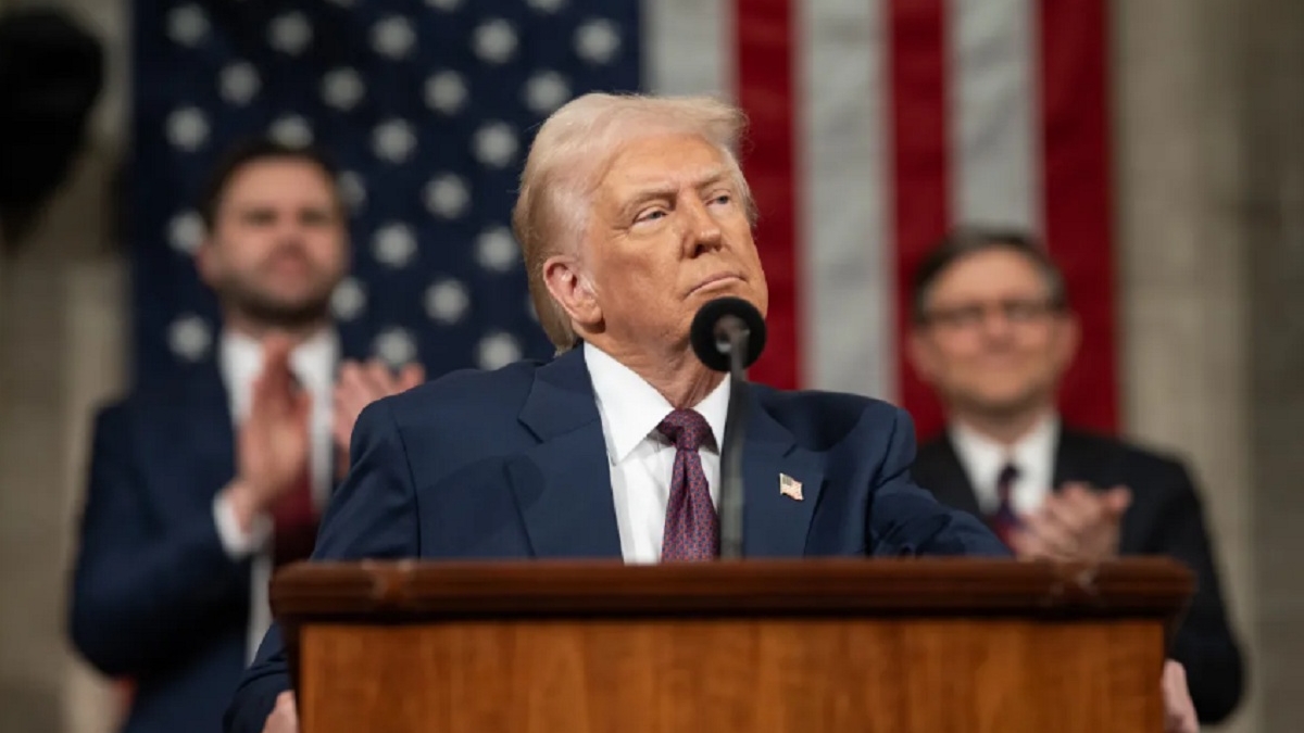 Трамп выразил разочарование поведением Зеленского перед стамбульскими переговорами