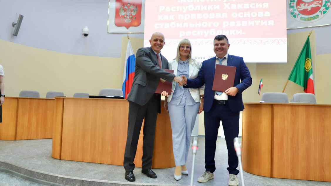 Сокол: Хакасия первой в РФ подписала соглашение с Ассоциацией юристов