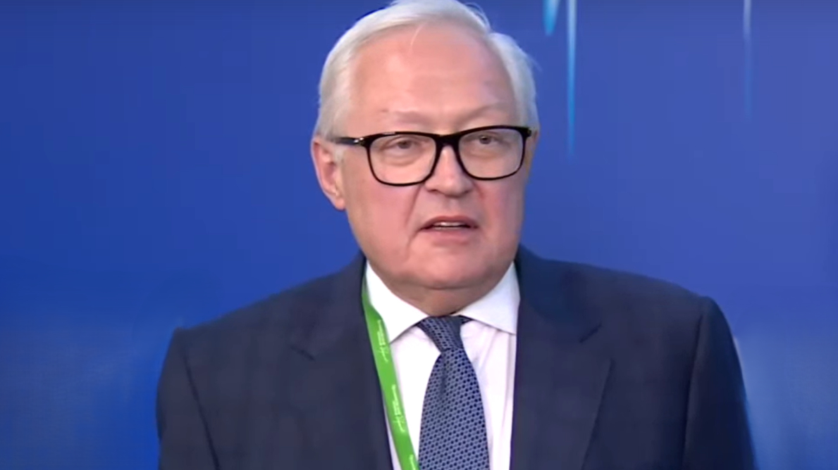 В МИДе сделали заявление об атаке ВСУ на самолеты РФ