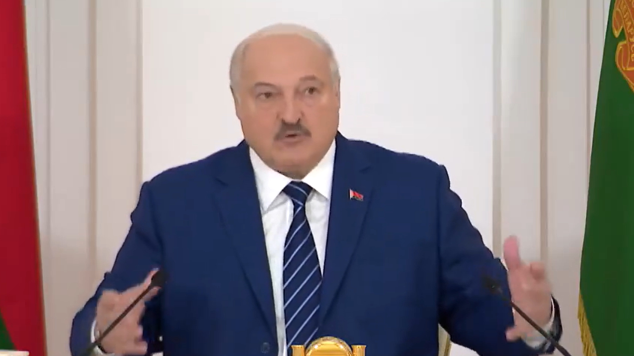 Лукашенко объяснил, когда президенту в стране «делать нечего»