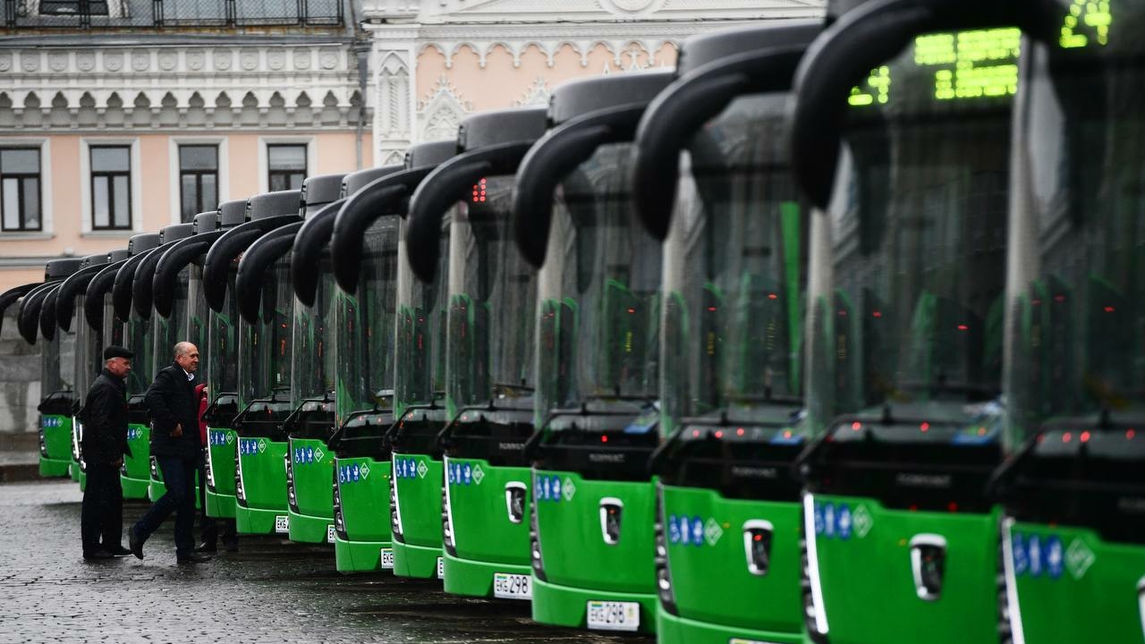 Правительство изменило правила госзакупок транспорта