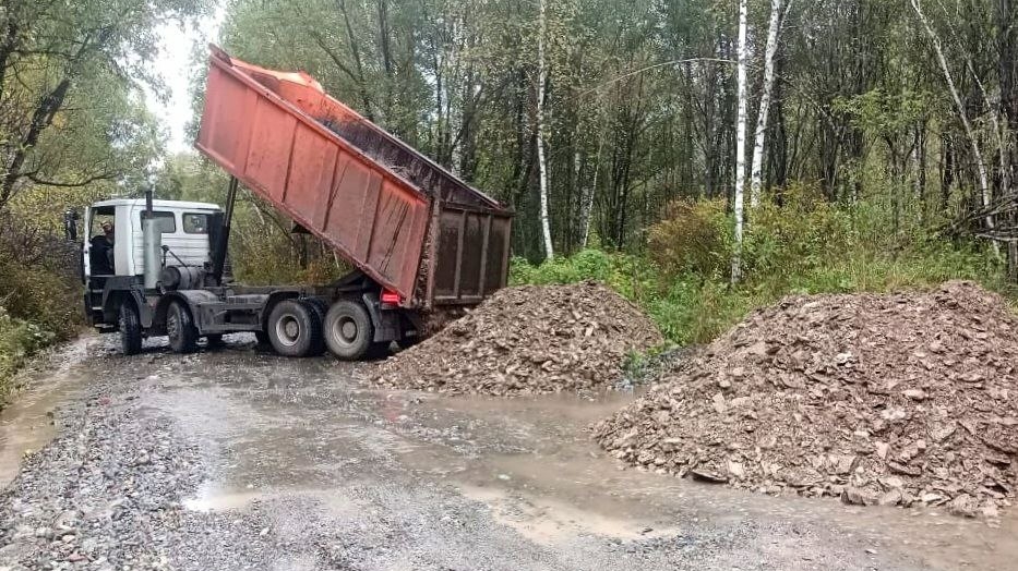 В Саяногорске восстановили размытую дождями дорогу в Богословку
