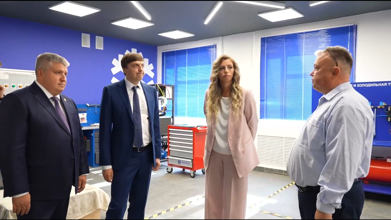 Сергей Кравцов и Александр Дронов обсудили развитие СПО в Новгородской области