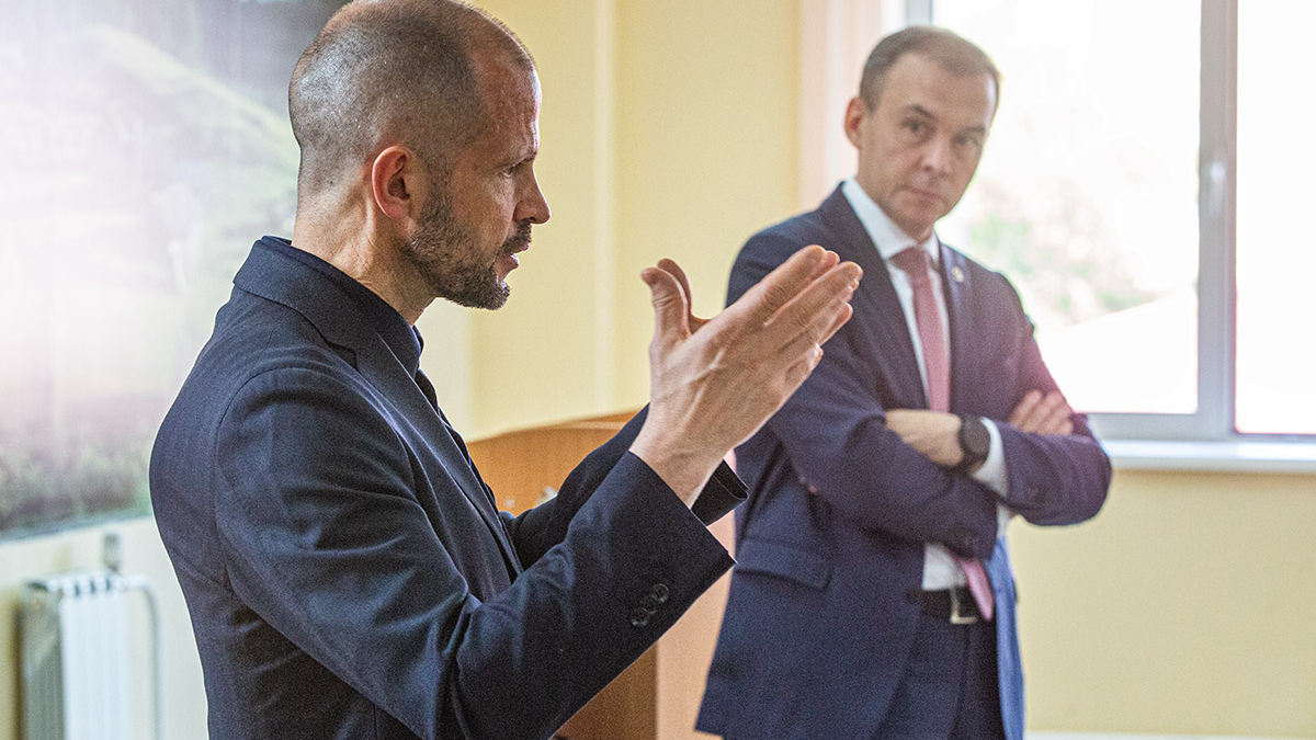 Депутаты Афонин и Лябихов встретились со студентами САФУ 