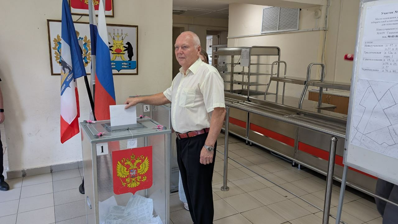 На выборах губернатора Новгородчины проголосовал еще один кандидат