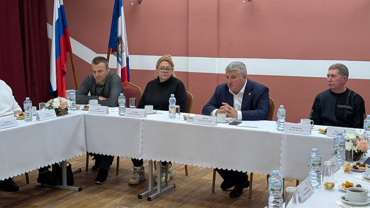 От идеи к бизнесу: как программа «Для СВОих» поддерживает ветеранов в Новгородской области