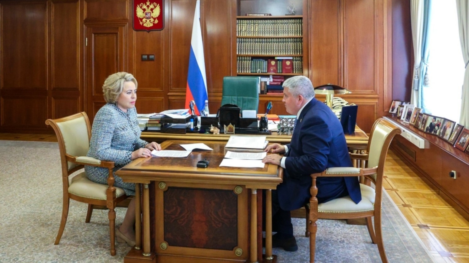 Матвиенко и Дронов обсудили развитие Новгородской области и подготовку парламентского форума