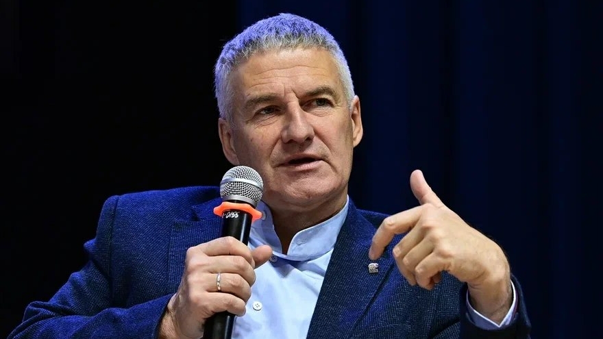 Парфенчиков рассказал об успешной работе комплексных мер поддержки семей с детьми в Карелии