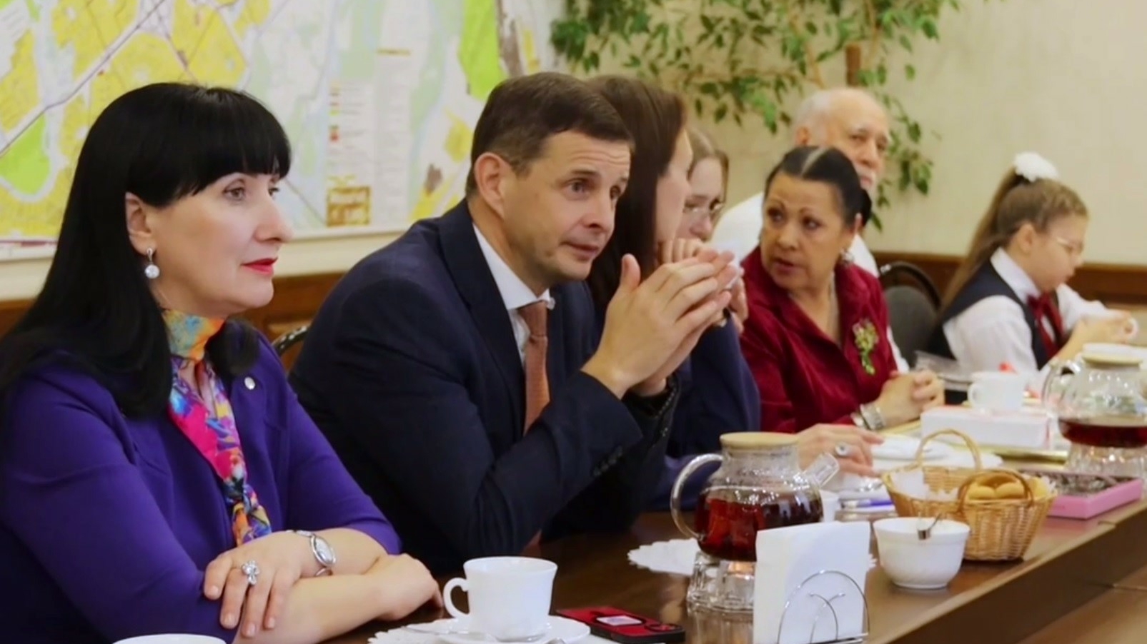 Искра таланта: в Абакане наградили лучших школьников и педагогов