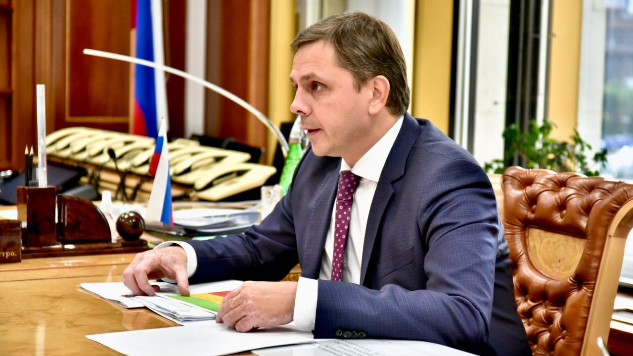 Губернатор Клычков заявил о качественной медицине для мам и малышей