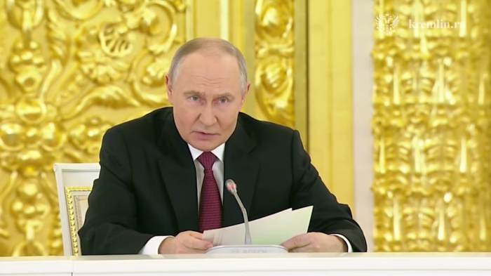 Путин призвал к борьбе за сохранение и приумножение населения вопреки обстановке