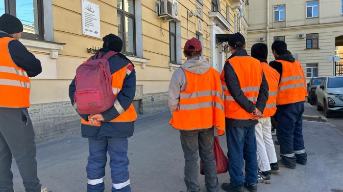 В России может появиться в два раза больше причин для выдворения мигрантов