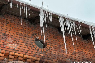 Вобликов напомнил об административной ответственности за неубранные крыши