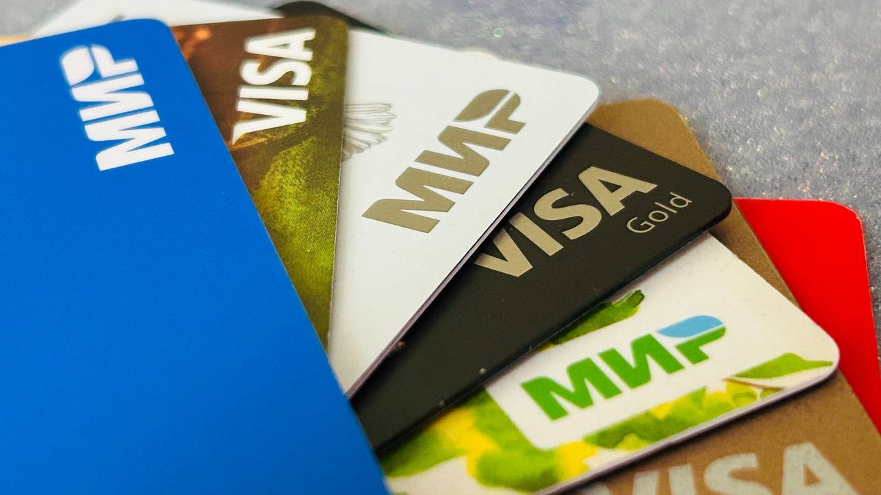 Банк России рассказал о тенденции вовлекать мигрантов в дропперские схемы