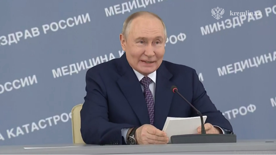 Путин рассказал о личных качествах врачей в День работника скорой помощи